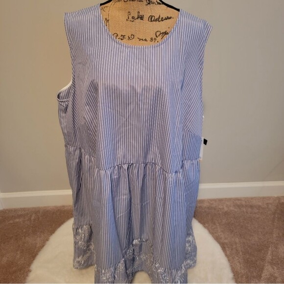 Sandra Darren blue white stripped dress with embroidered bottom - Picture 1 of 5